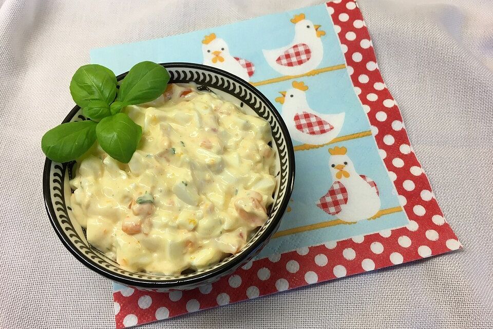 Eiersalat mit geräuchertem Paprikapulver