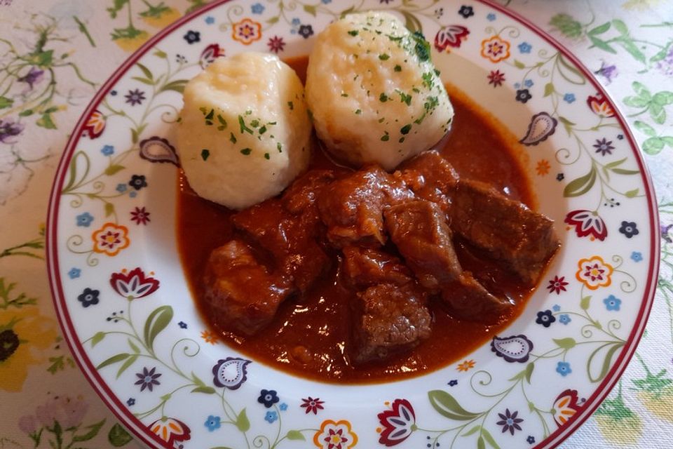 Gulasch nach Onkel Osvald