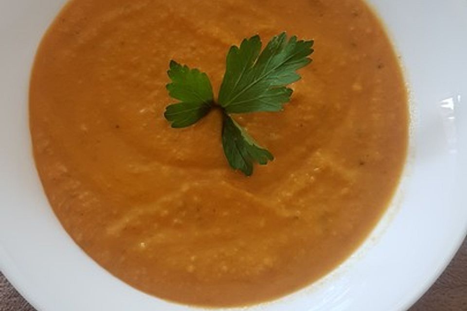 Paleo Möhren-Süßkartoffelsuppe