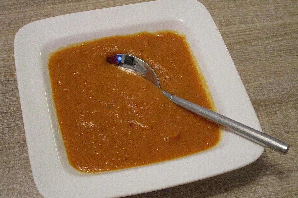 Paleo Möhren-Süßkartoffelsuppe