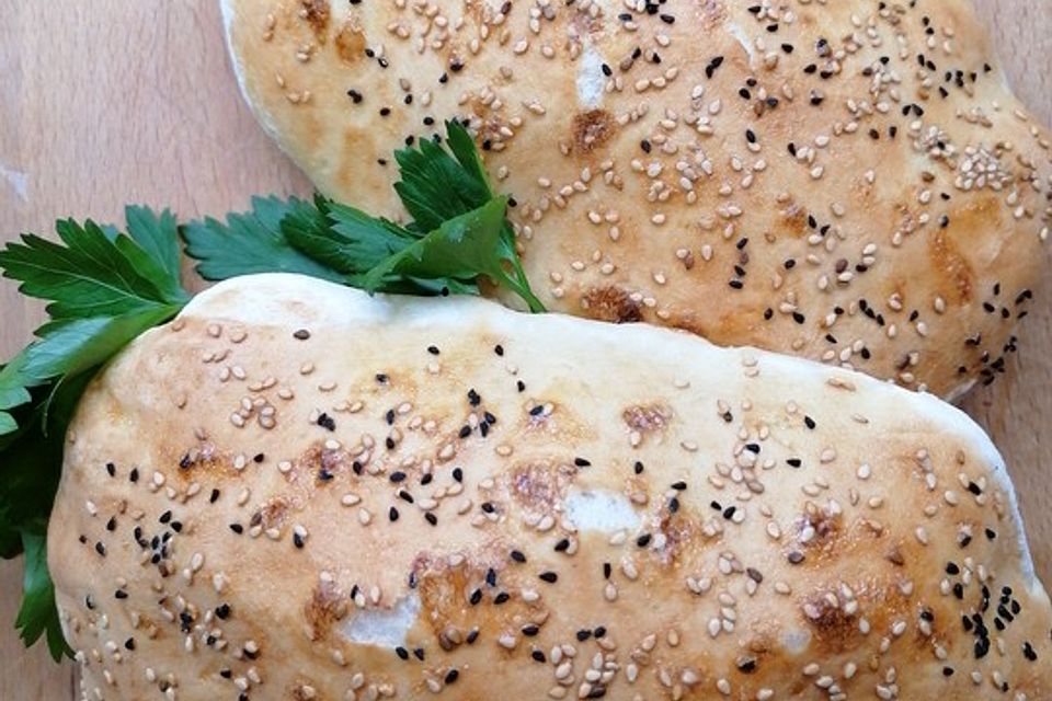 Glutenfreies Fladenbrot - Pide