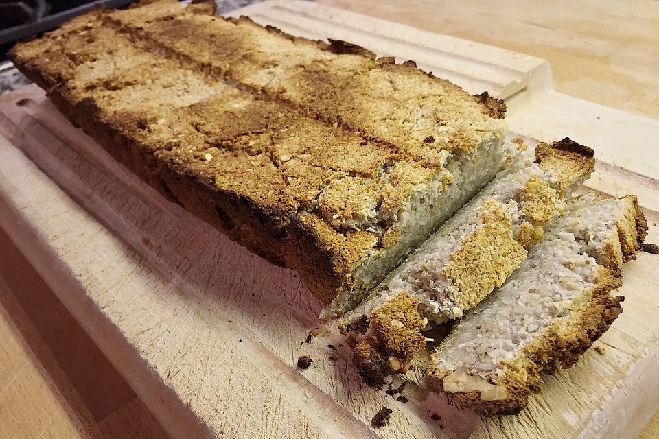 Veganes, glutenfreies Bananenbrot