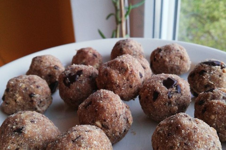 Cookie Dough Energy Balls