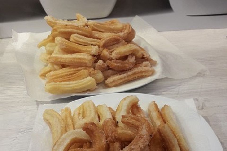 Spanische Churros ohne Ei