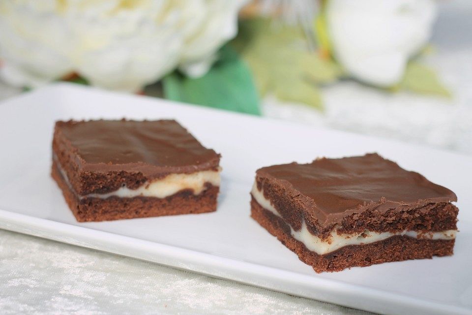 Eierlikör-Cheesecake-Brownies