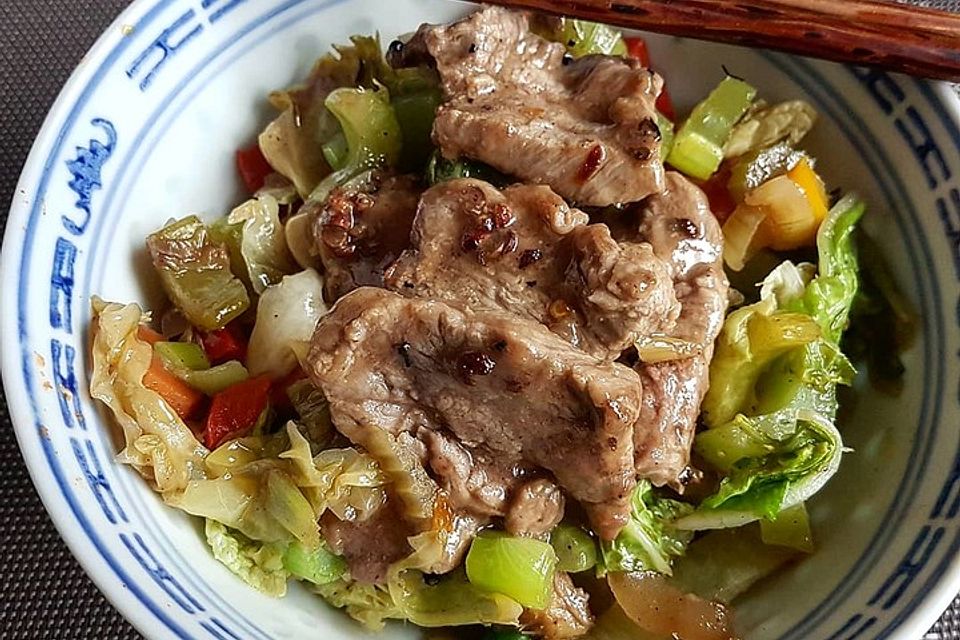 Würziges Rindfleisch aus Sichuan