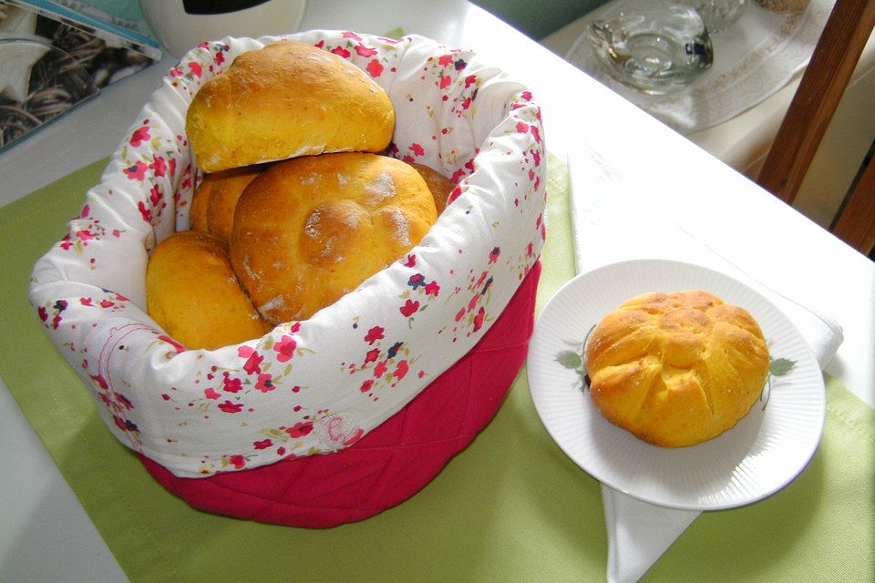 Hokkaidokürbis-Brötchen