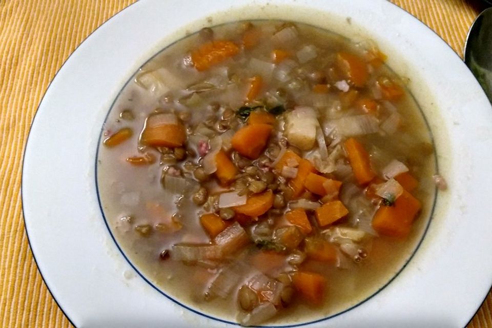 Omas Linsensuppe aus Schlesien