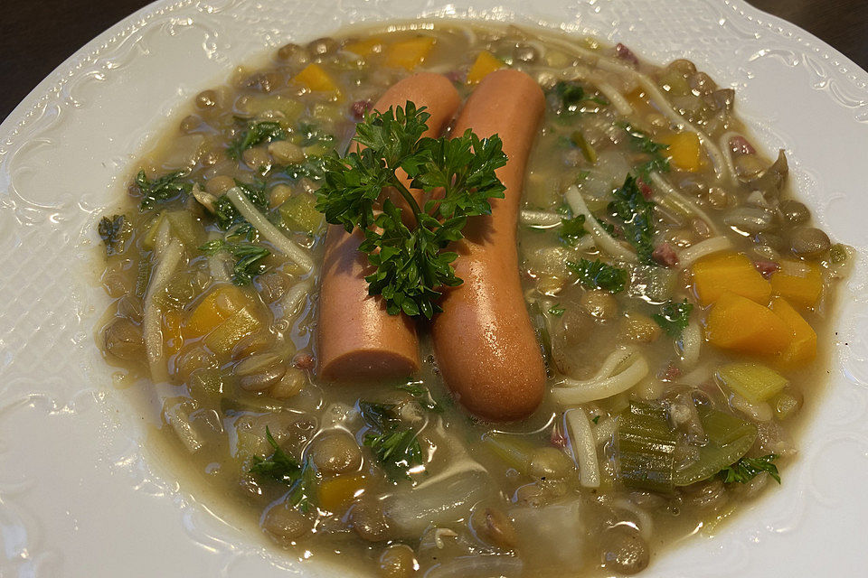 Omas Linsensuppe aus Schlesien