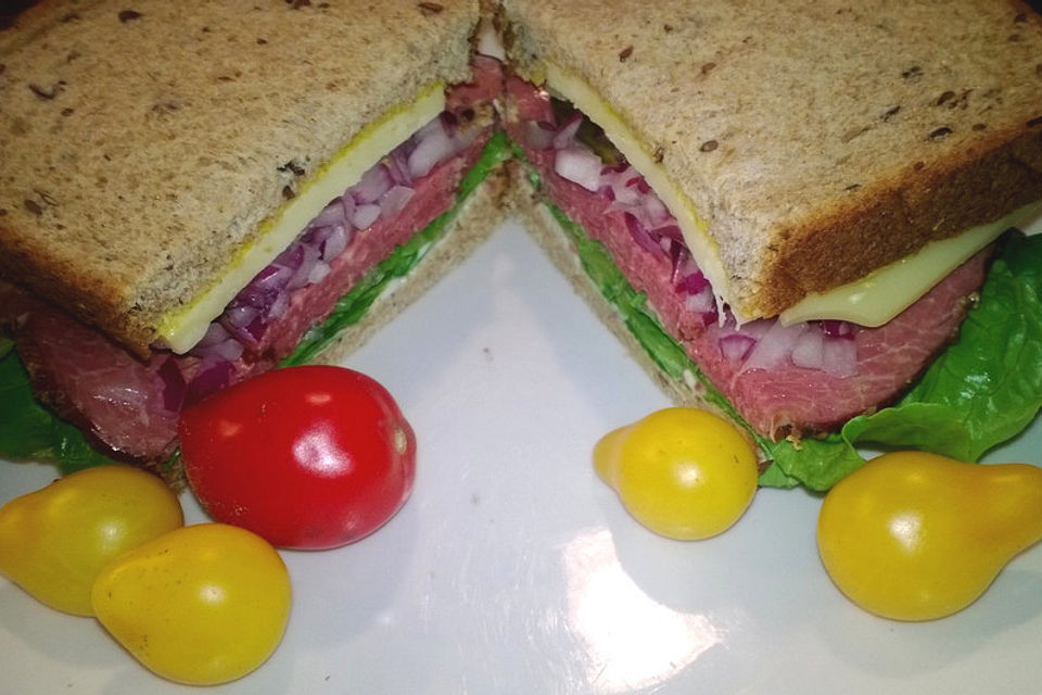 Schnelles Pastrami Sandwich