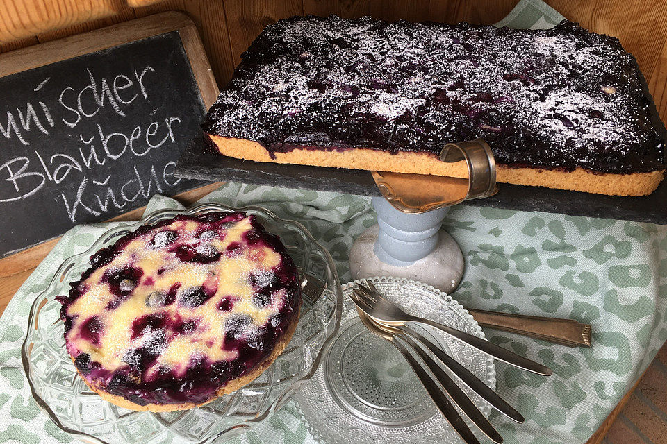 Finnischer Blaubeerkuchen