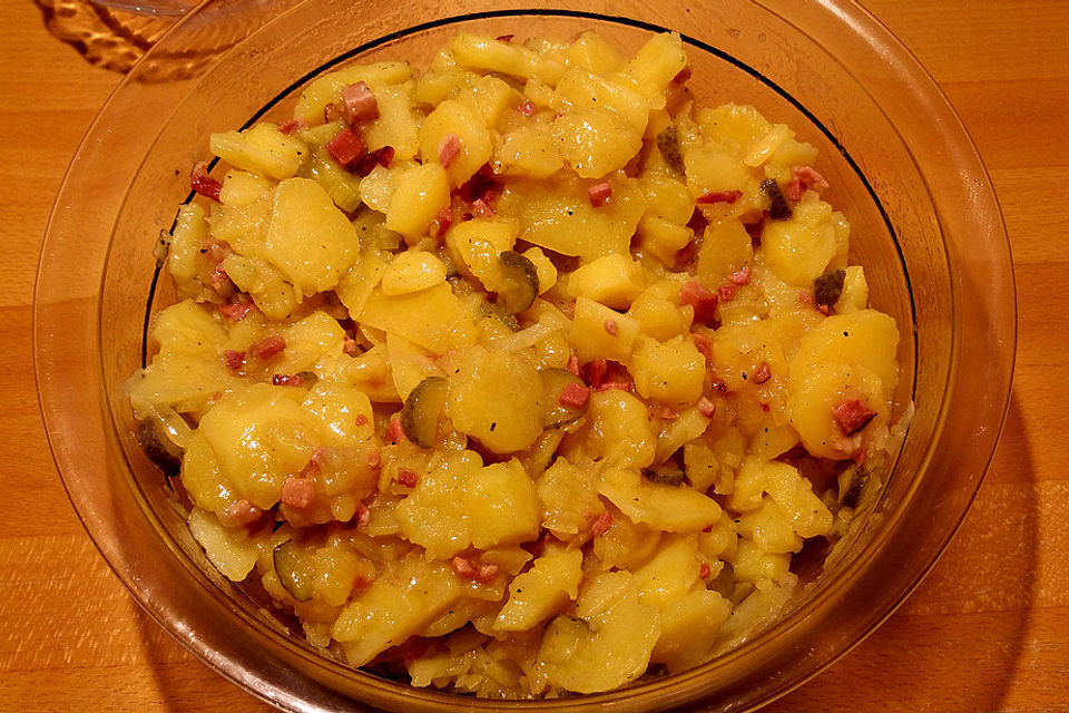 Kartoffelsalat mit Speck