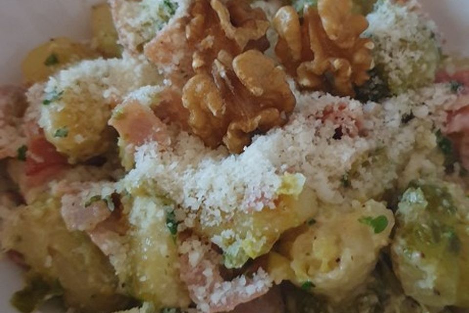 Rosenkohl-Gnocchi-Pfanne