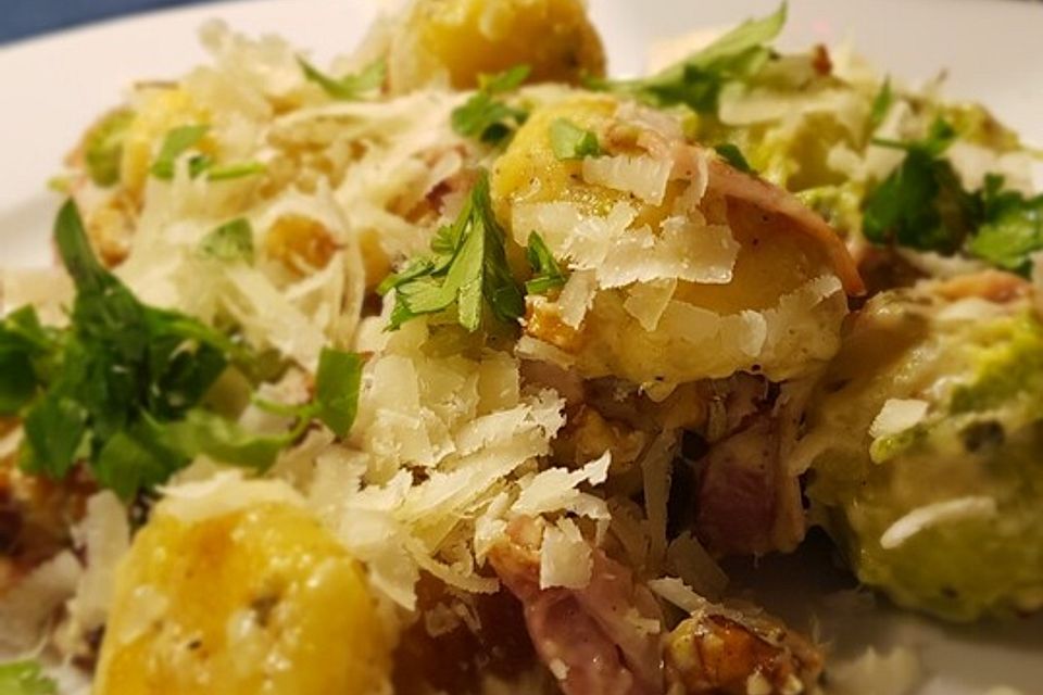 Rosenkohl-Gnocchi-Pfanne