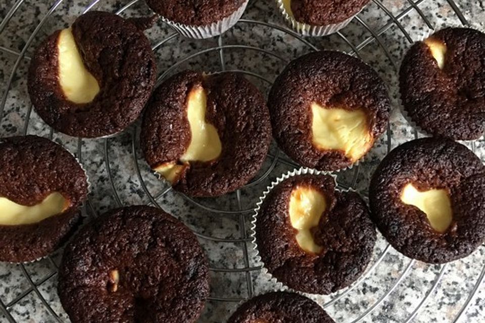 Chocolate-Cheesecake-Muffins