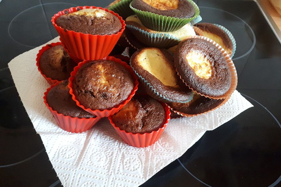 Chocolate-Cheesecake-Muffins