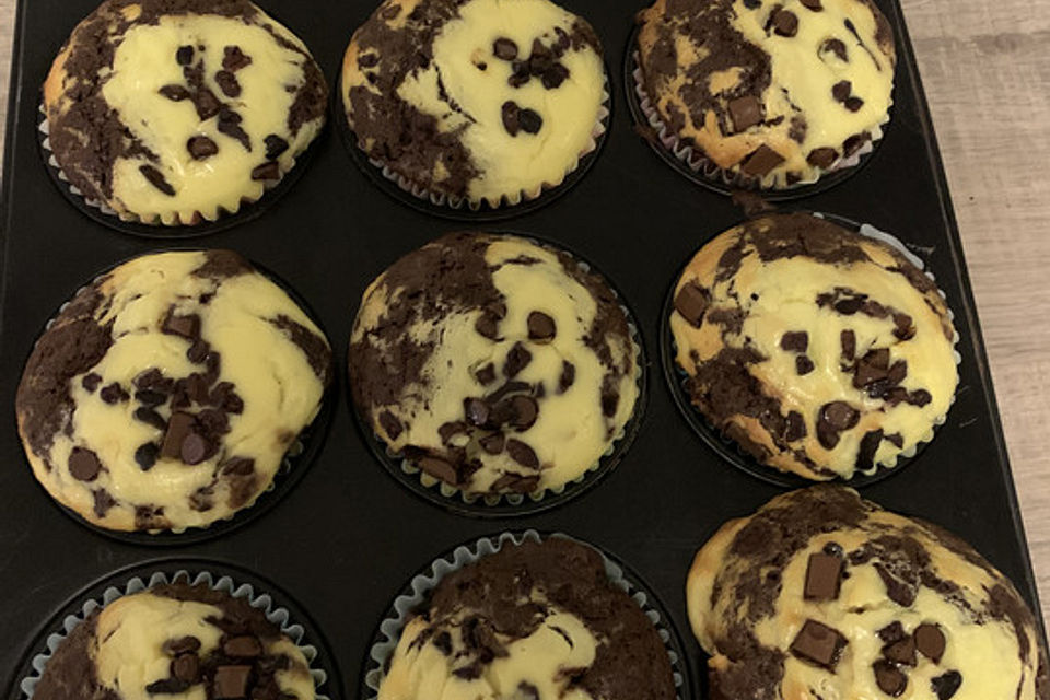 Chocolate-Cheesecake-Muffins