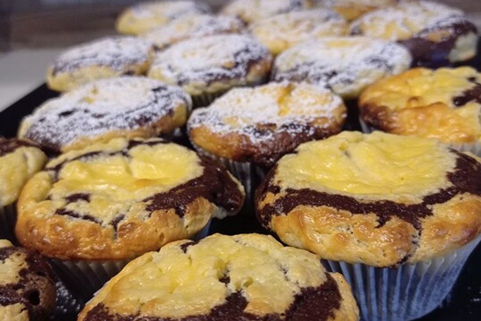 Chocolate-Cheesecake-Muffins