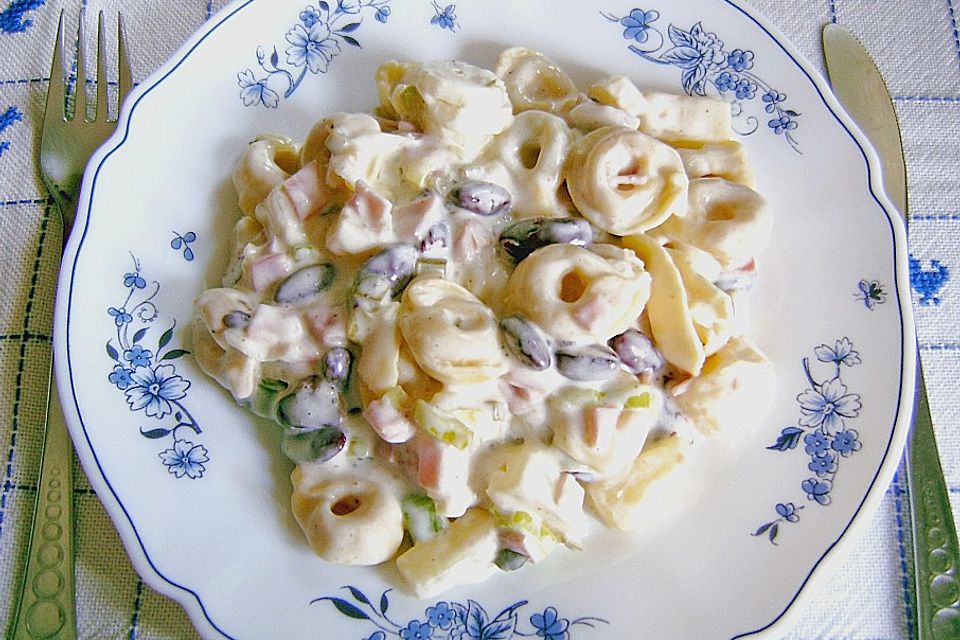 Tortellini - Salat