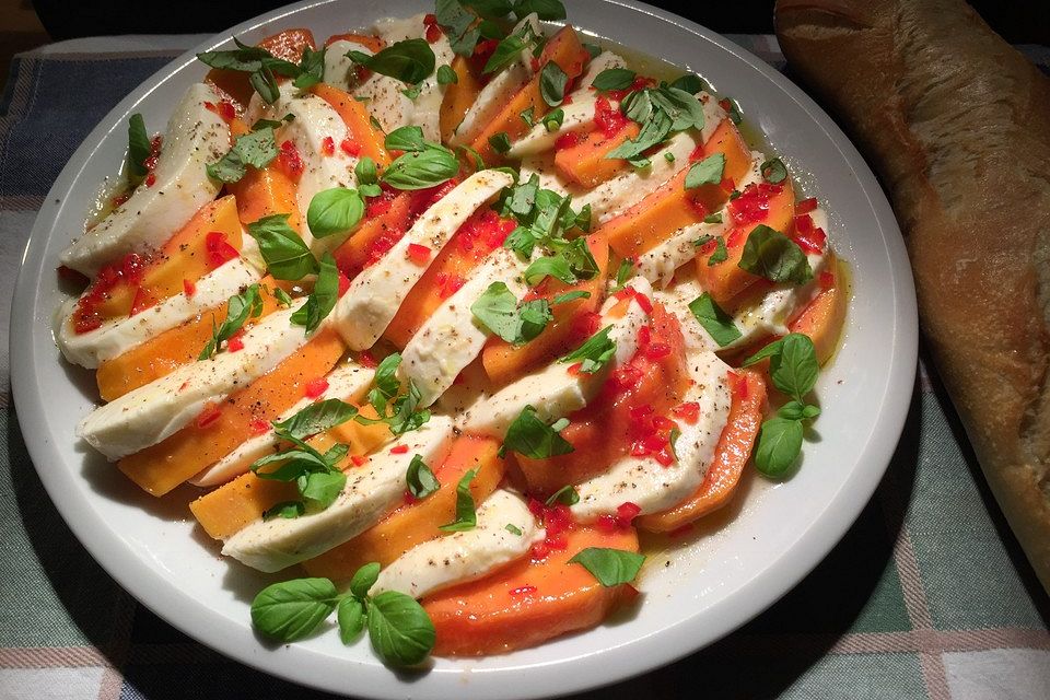 Papaya-Mozzarella-Salat