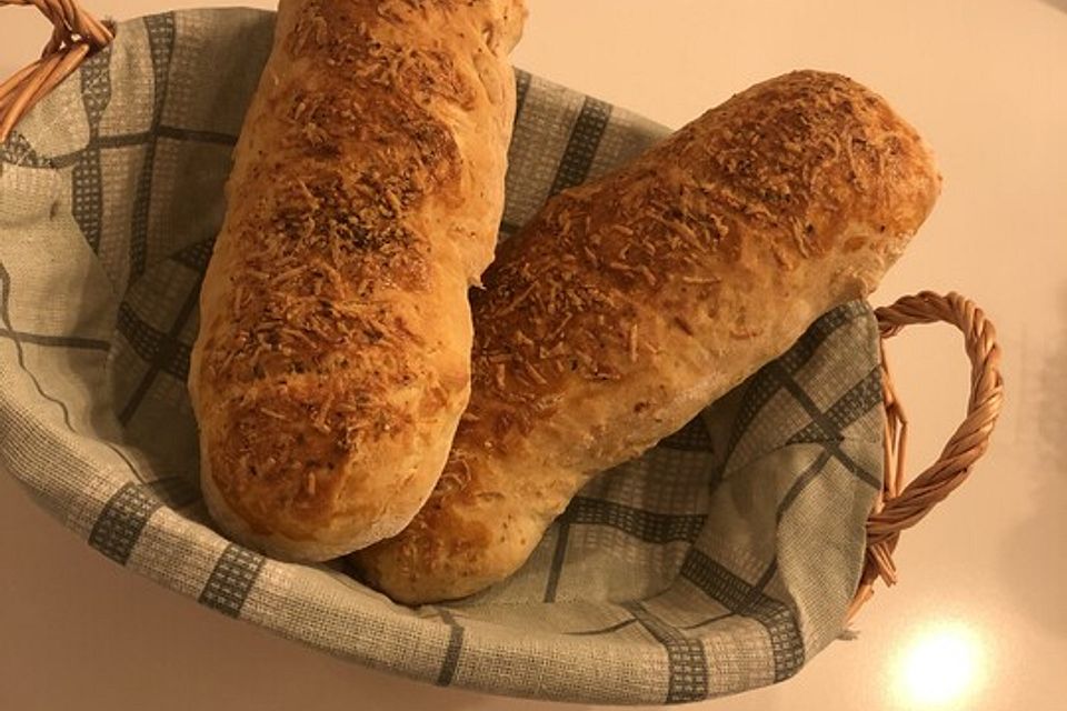 Cheese-Oregano-Baguette