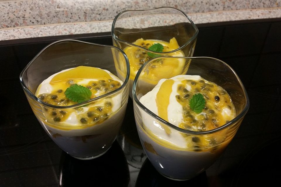 Mango-Maracuja-Mascarpone-Dessert