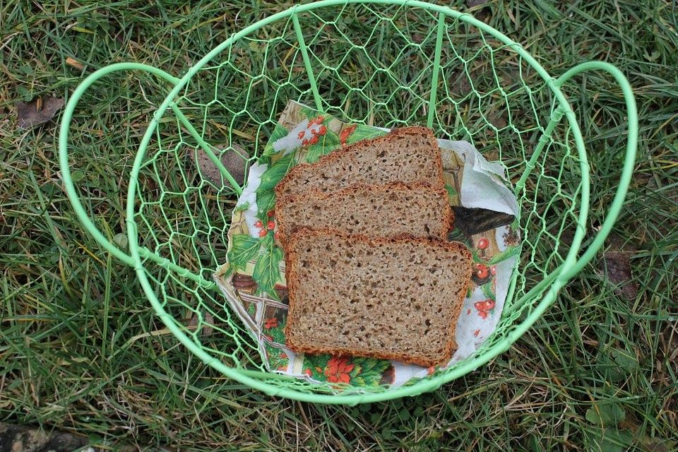 Kamut-Dinkel-Frischkäse-Brot