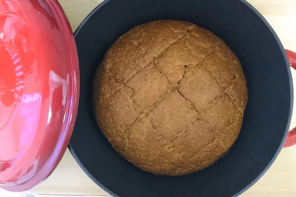 Dinkel- Roggenvollkornbrot mit Chiasamen