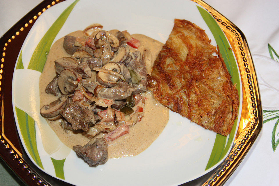 Boeuf Stroganoff