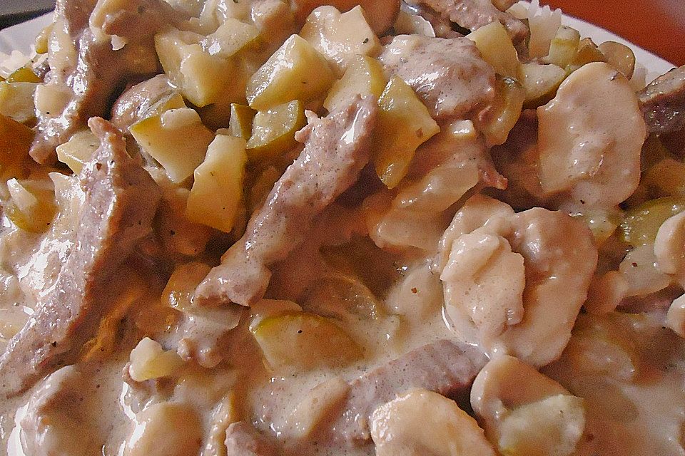 Boeuf Stroganoff