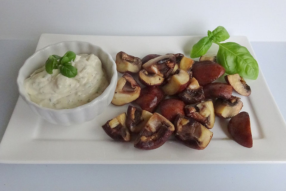 Champignon-Pfanne mit Knoblauchsauce