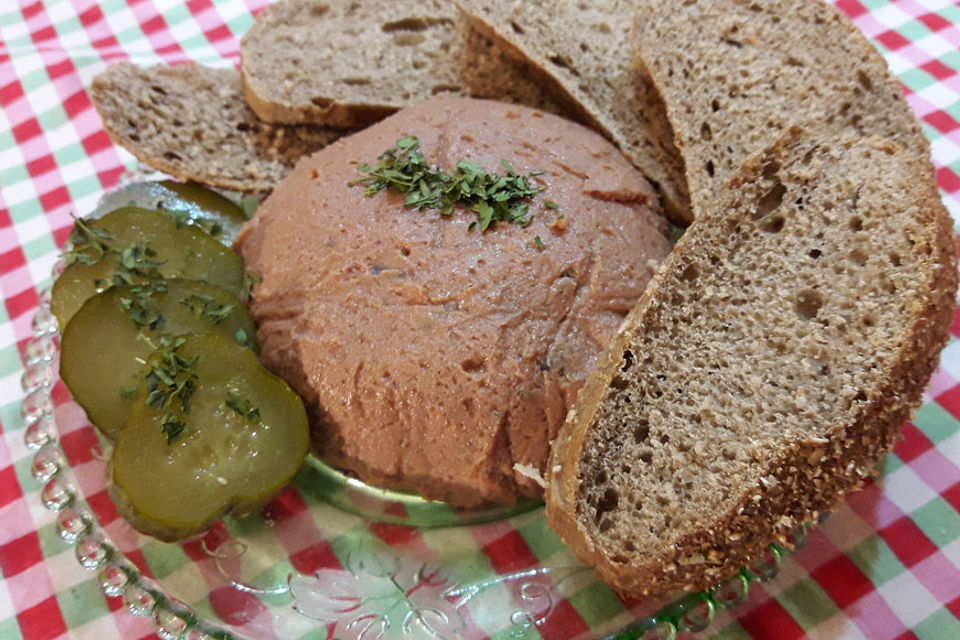 Leberpastete mit Champignons