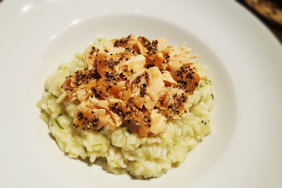 Zucchini-Risotto mit Stremellachs