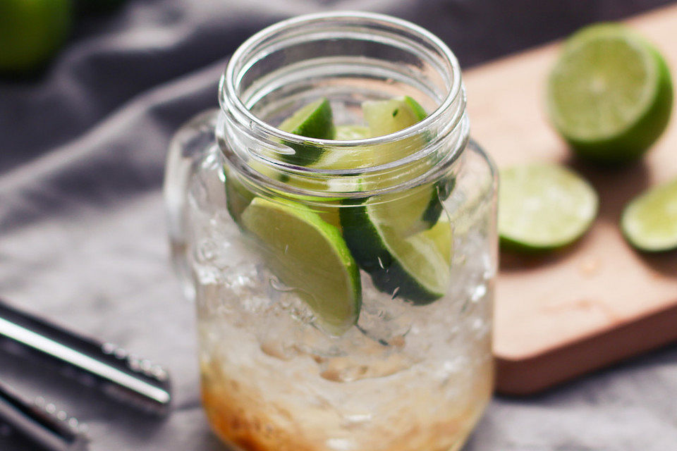 Low Carb Virgin Caipirinha