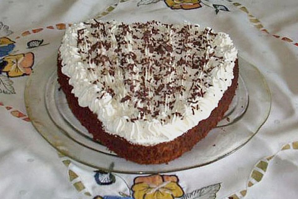 Mohntorte mit Buttercreme