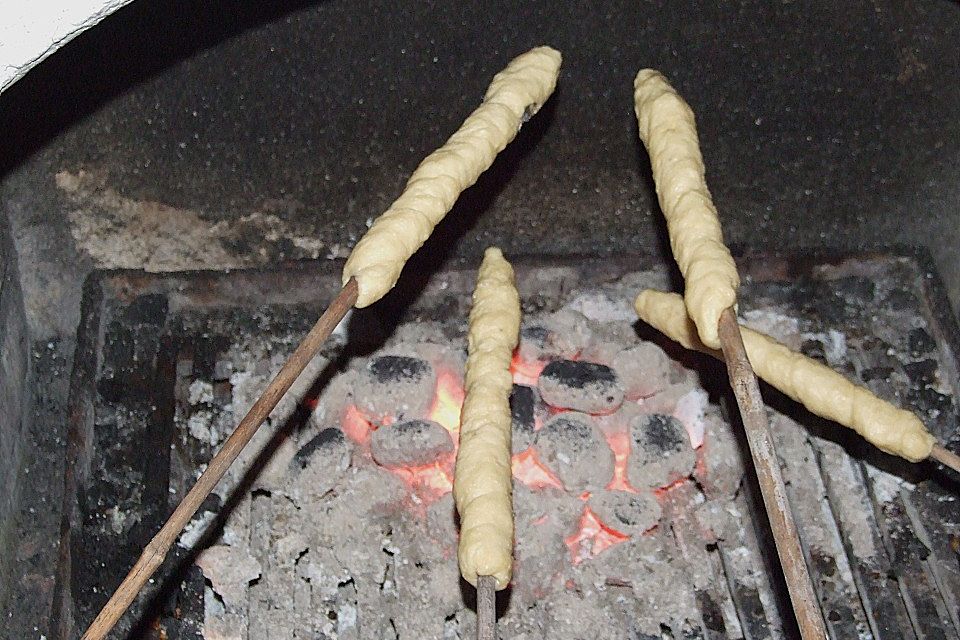 Süßes Stockbrot