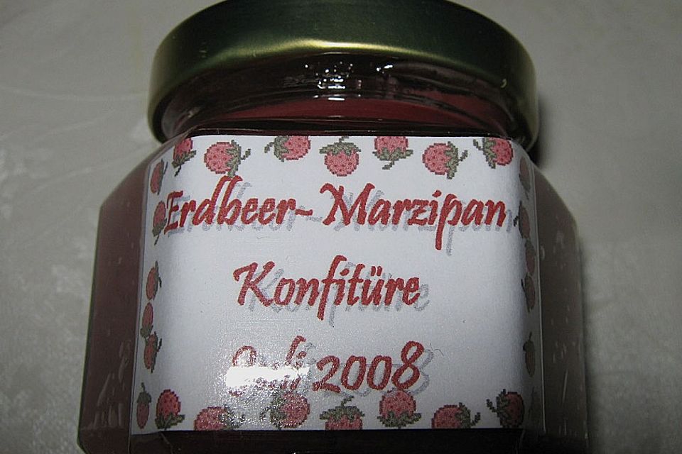 Erdbeer - Marzipan - Marmelade