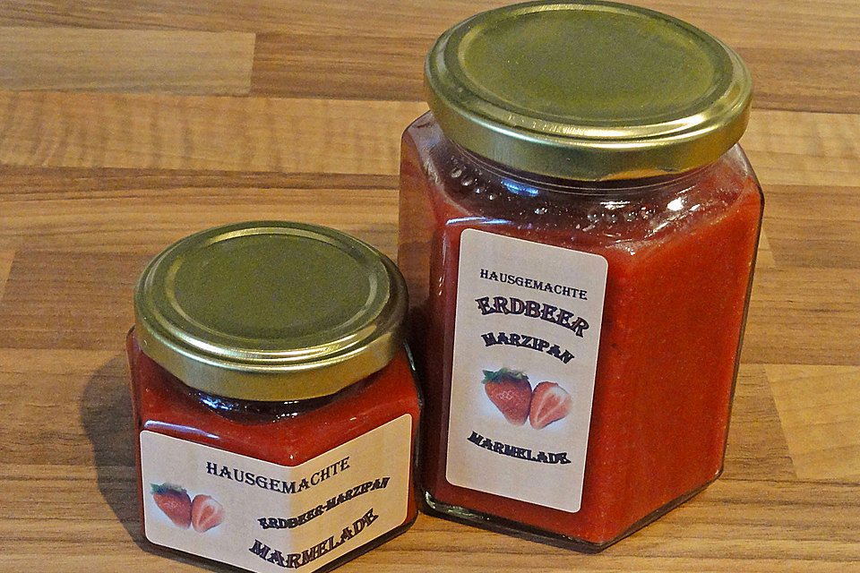 Erdbeer - Marzipan - Marmelade