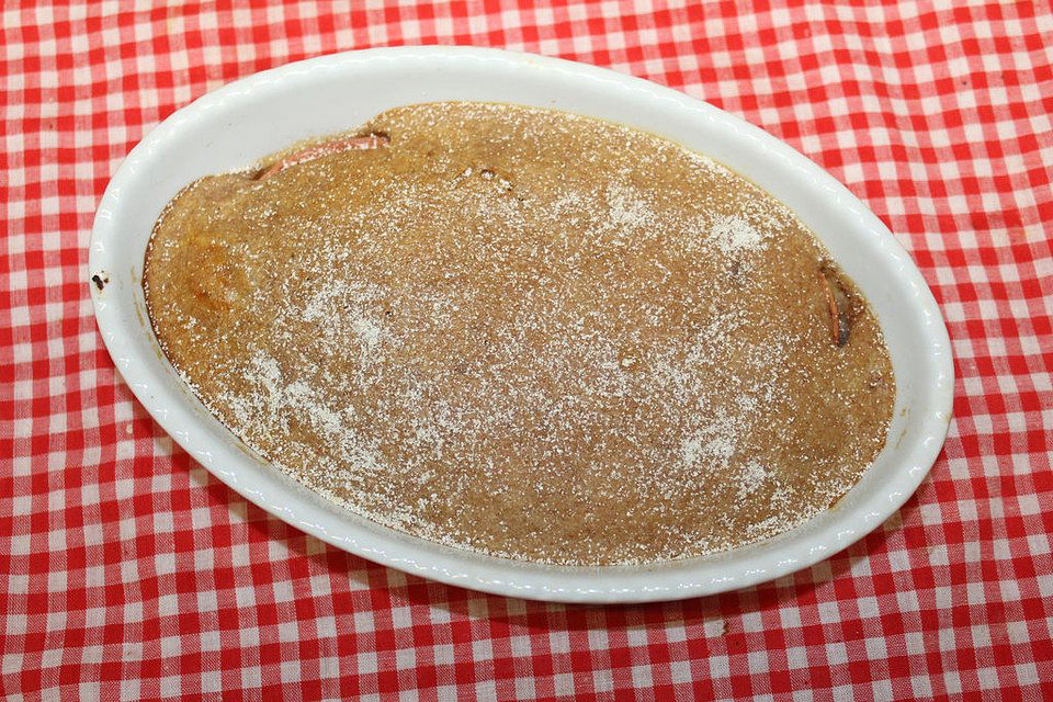 Ofenpfannkuchen mit Äpfeln