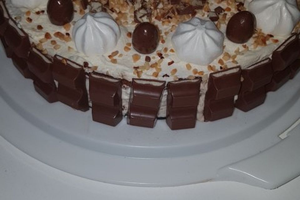 Kinderriegel-Torte