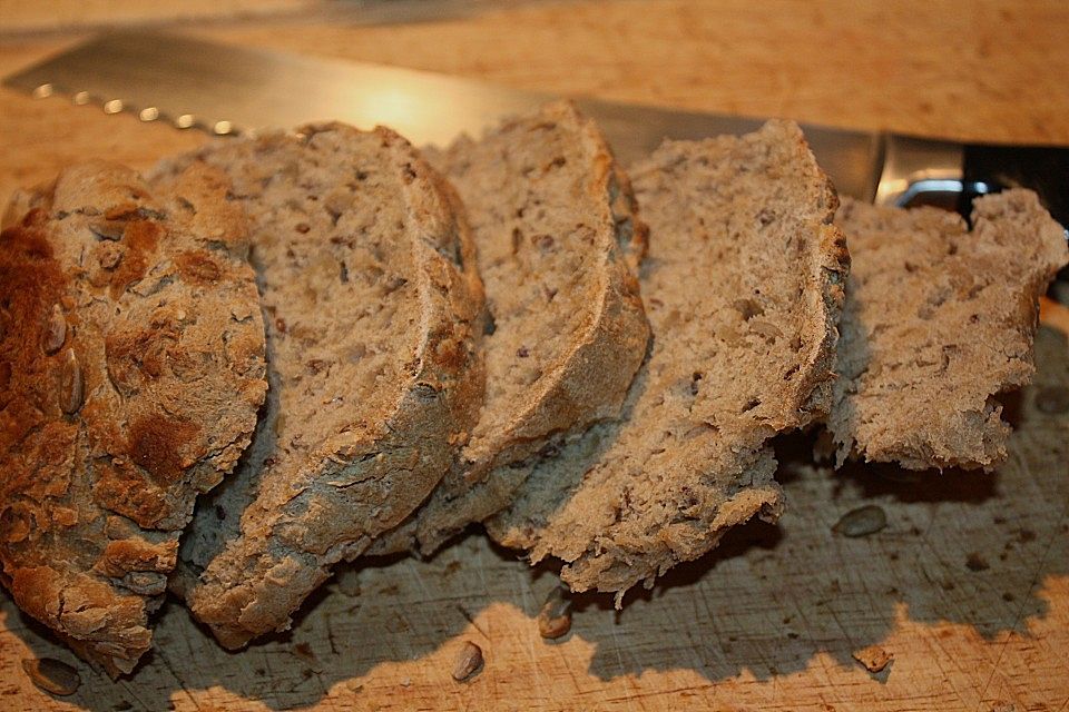 Kürbiskern- oder Sonnenblumenbrot