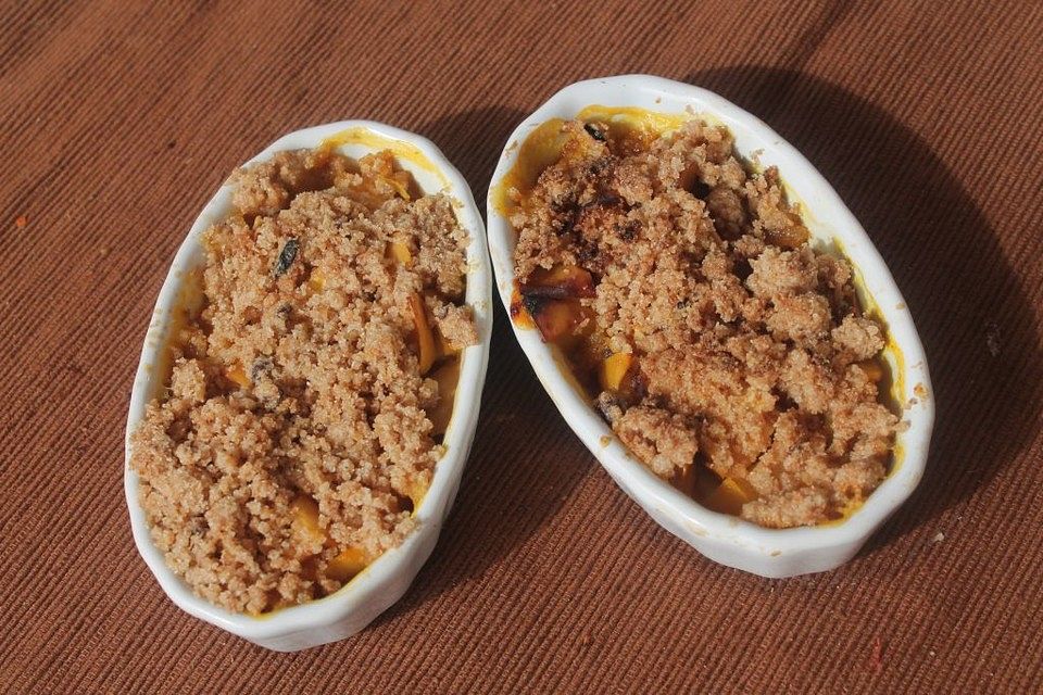 Apfel-Mandarinen-Crumble