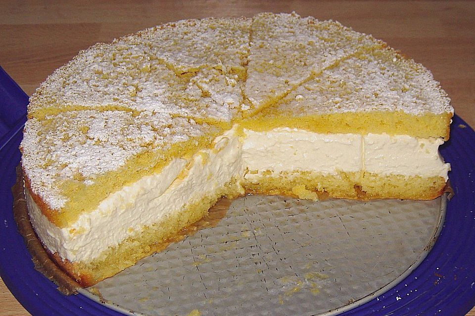 Käsesahnetorte mit Pfirsichen