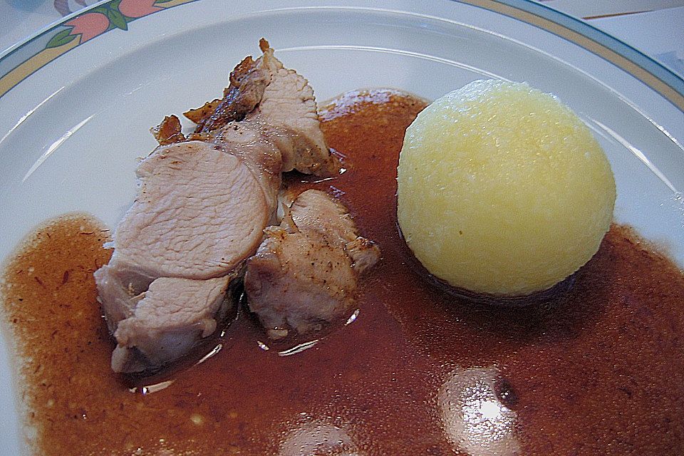 Putenbrust in Rotweinsauce