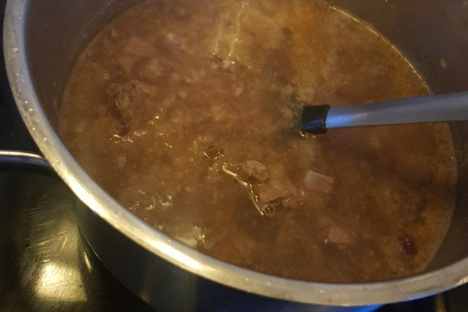 Omas bestes Rindergulasch