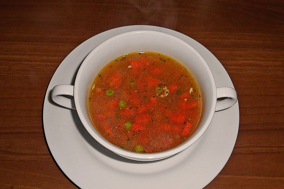 Scharfe Hühnersuppe