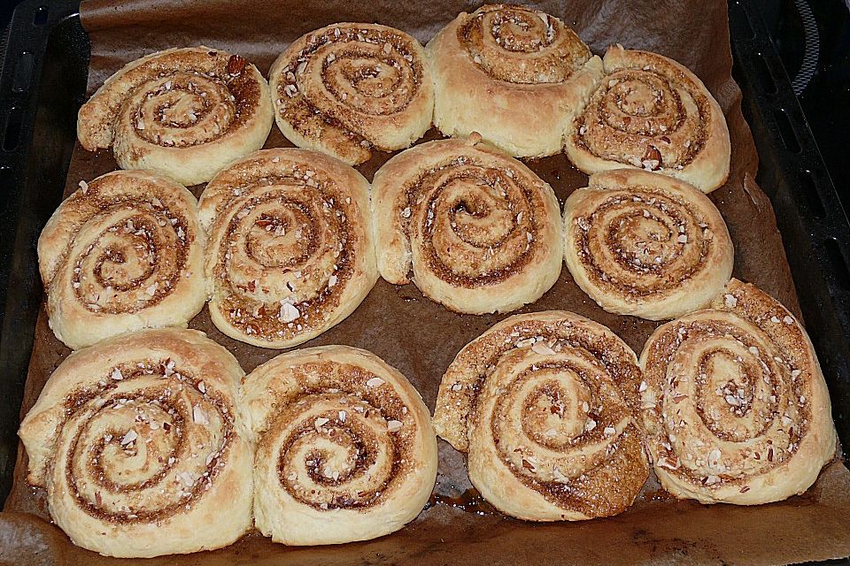 Cinnamon Rolls