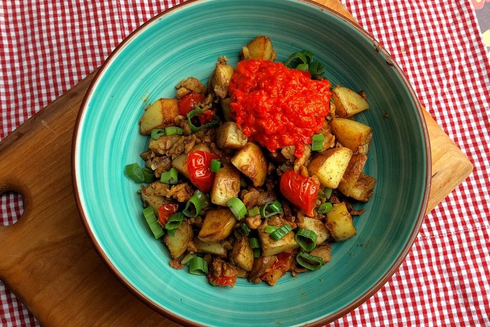 Bratkartoffel-Tempeh-Pfännchen