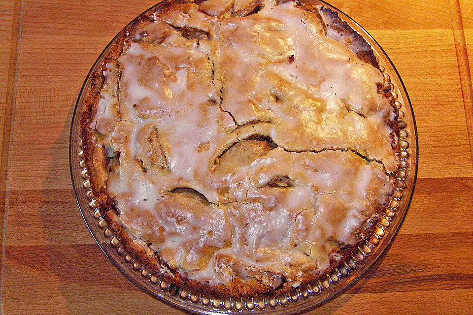 Gedeckter Apfelkuchen