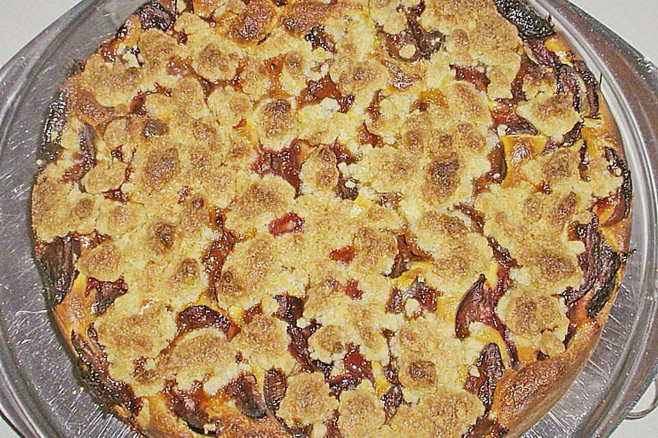 Pflaumenkuchen mit Streusel